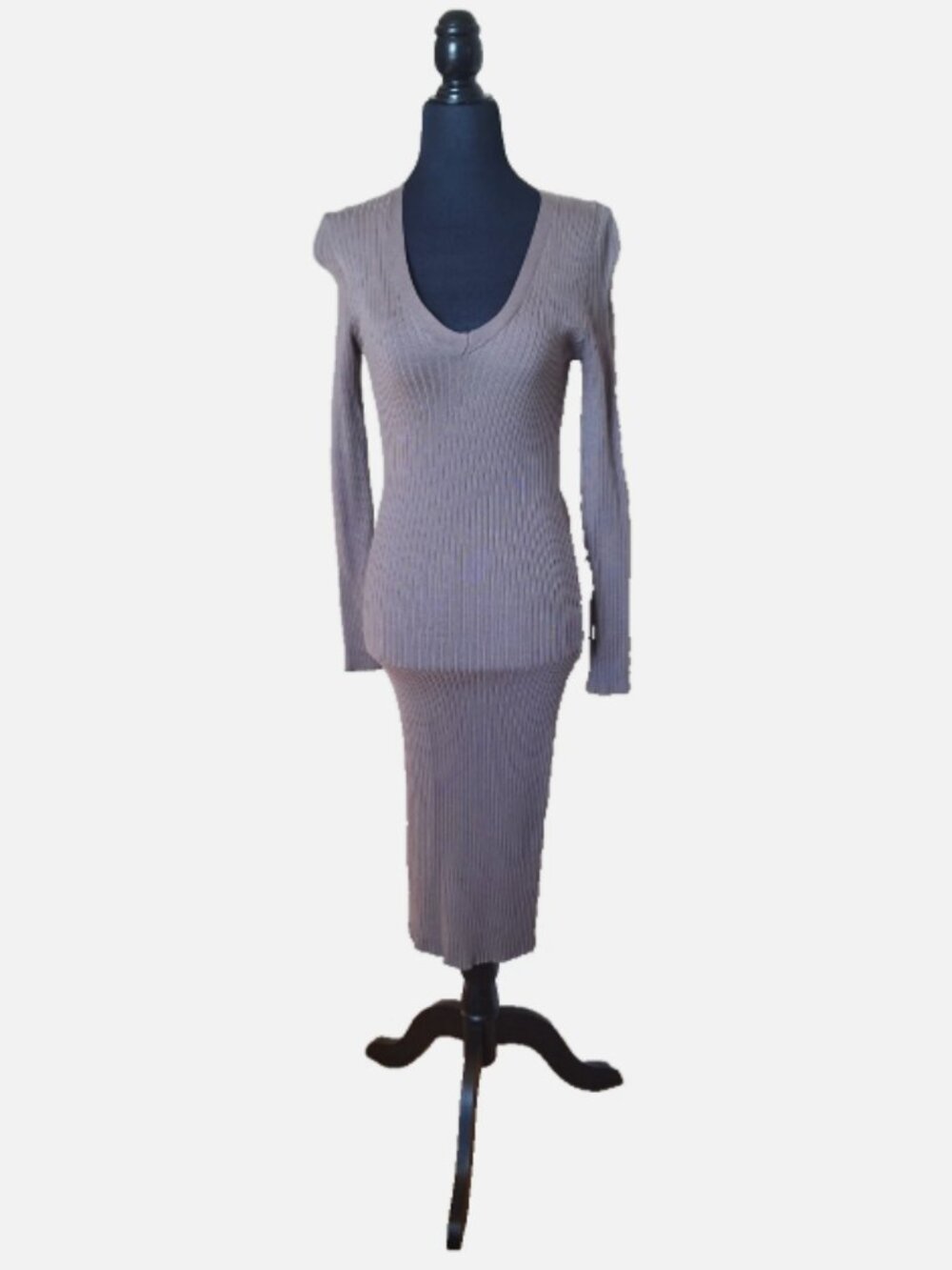 DREAMERS TAUPE KNIT DRESS SIZE M/L NWOT